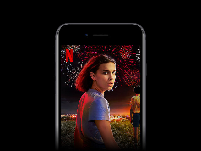 Imagem da tela de TV com video sobre a netflix